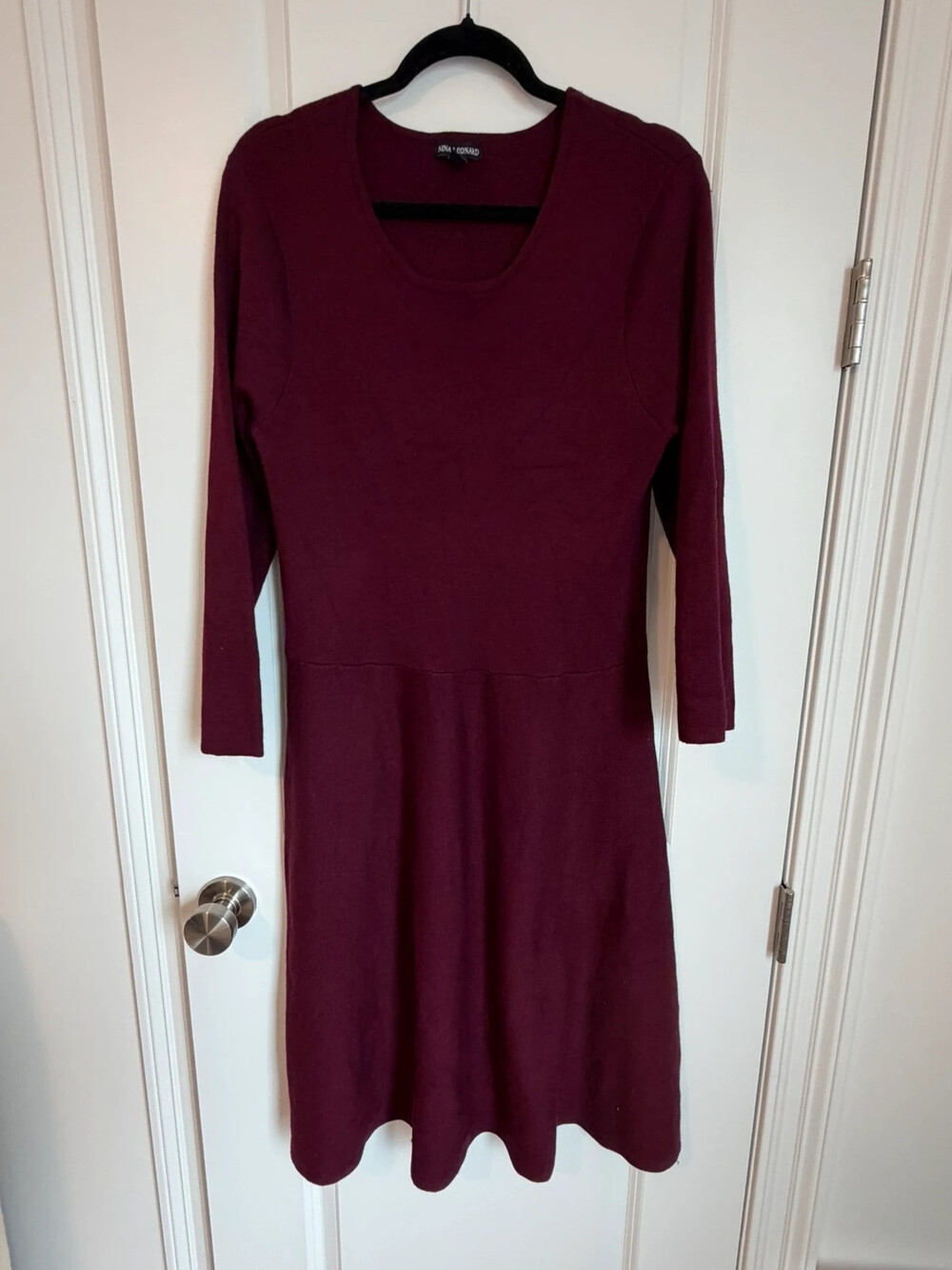 Nina Leonard burgundy classic long dress large Perfect for fall and winter